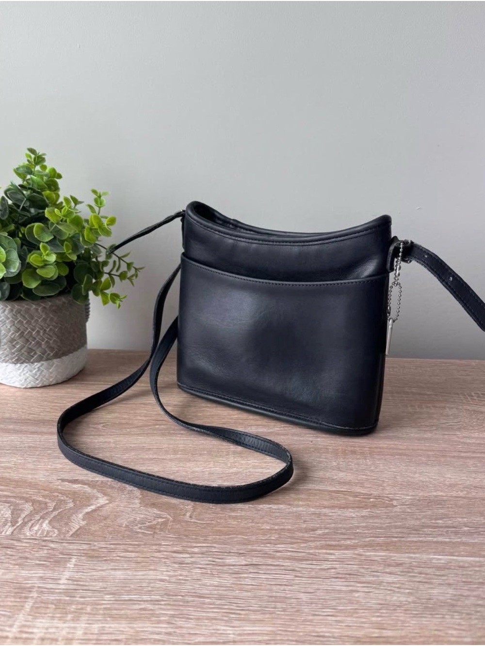 Vintage Coach 9062 Black Leather Crossbody Bag – Made in USA